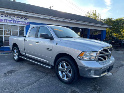 2017 RAM 1500 SLT