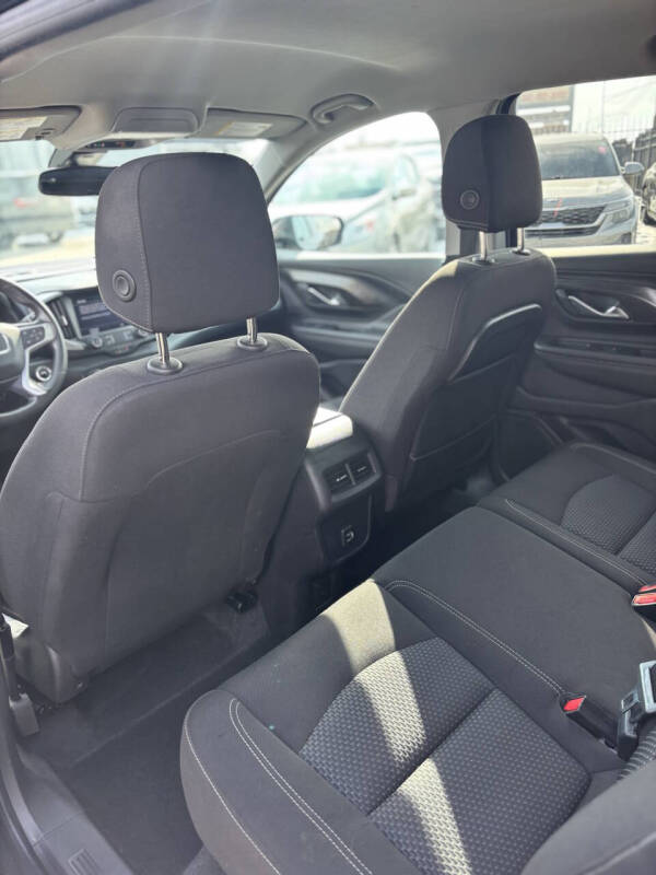 2022 GMC Terrain SLE