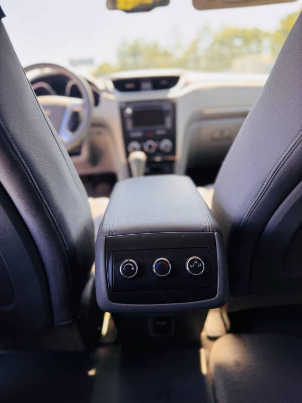 2016 Chevrolet Traverse LT