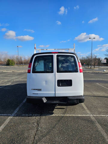 2016 Chevrolet Express 2500