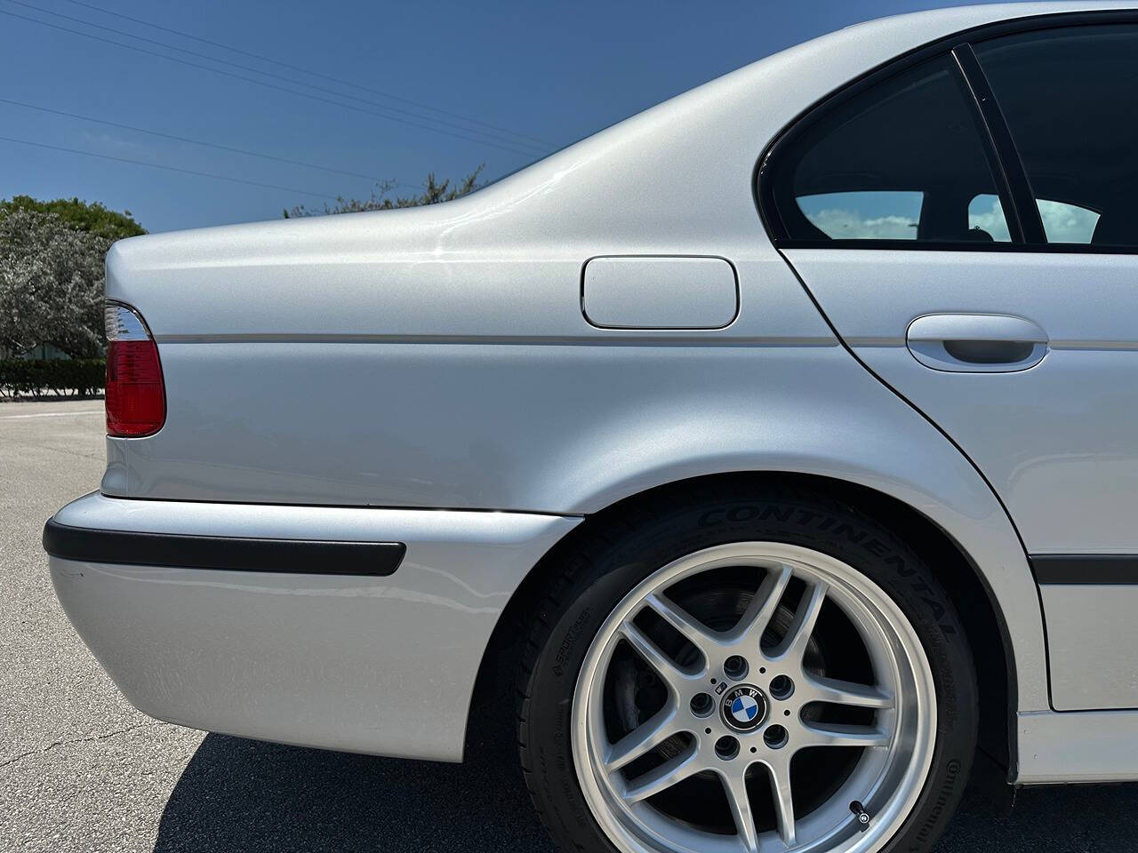 2003 BMW 5 Series 97