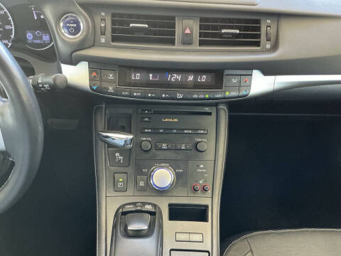 2012 Lexus CT 200h Premium