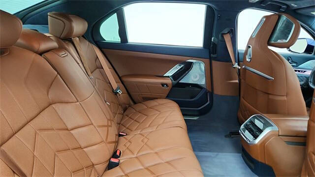 2023 BMW i7 xDrive60