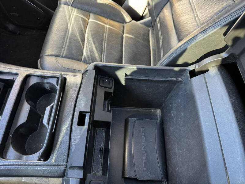 2017 GMC Yukon Denali