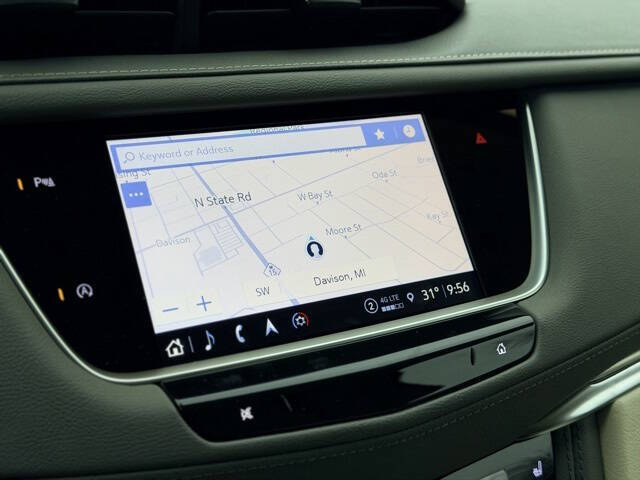 2022 Cadillac XT5 Premium Luxury