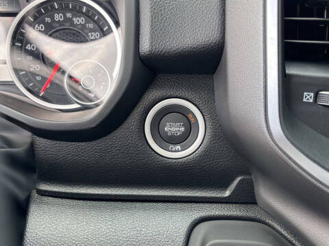 2026 RAM 1500 Express