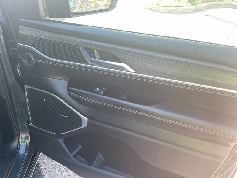 2023 Jeep Wagoneer Series III