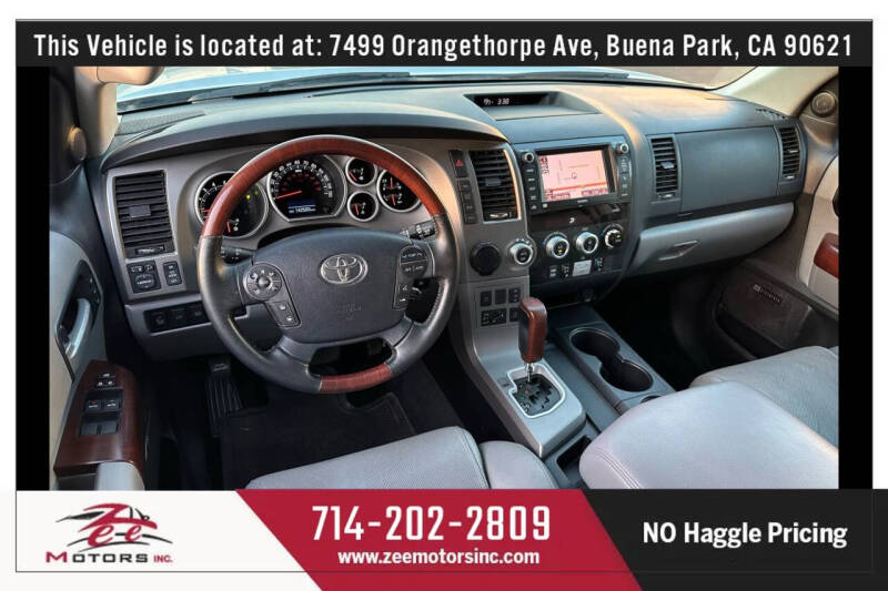 2013 Toyota Sequoia Platinum