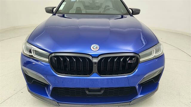 2022 BMW M5