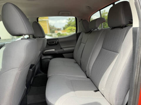 2017 Toyota Tacoma SR5 V6