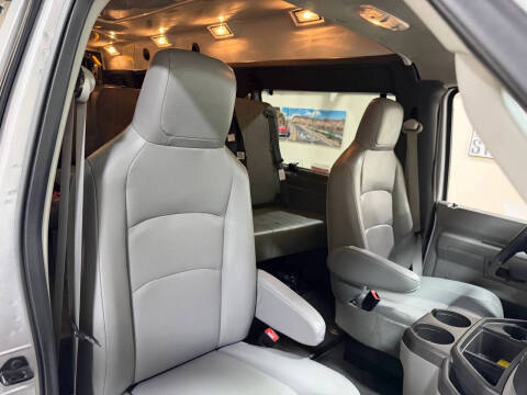 2014 Ford E-Series E-250