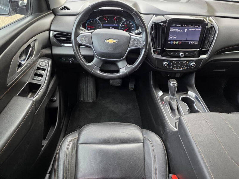 2020 Chevrolet Traverse LT Leather