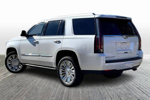 2016 Cadillac Escalade Platinum