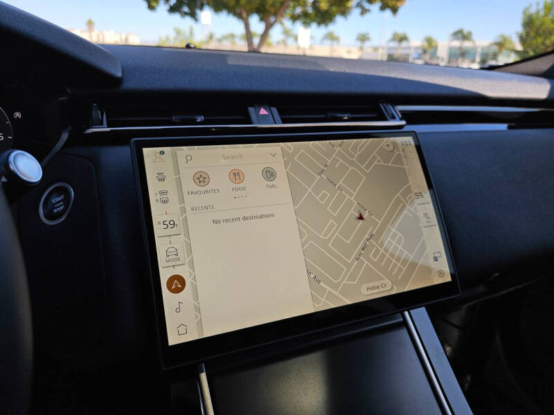 2025 Land Rover Range Rover Velar P250 Dynamic SE