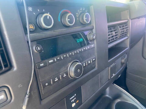 2017 Chevrolet Express 2500