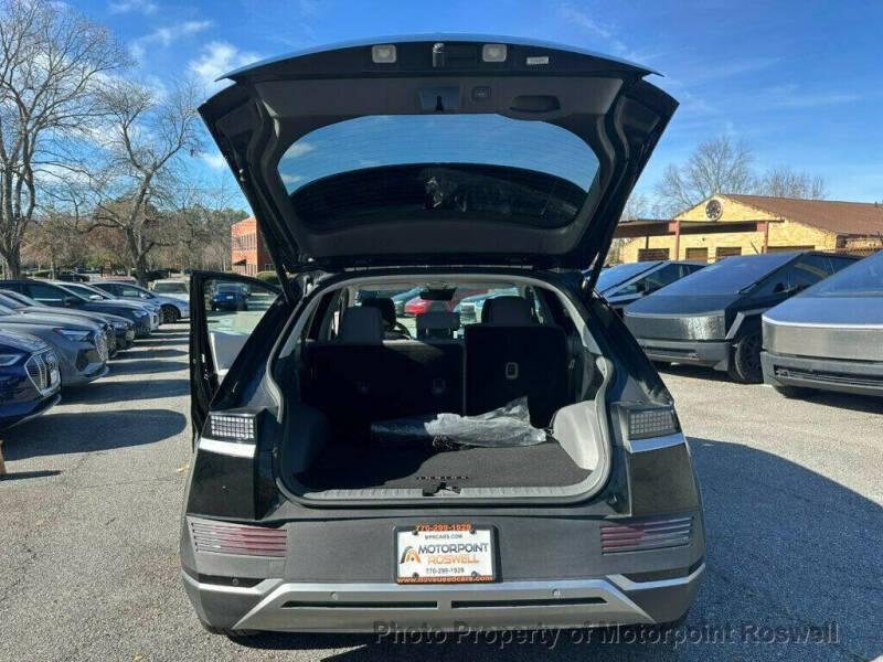 2024 Hyundai Ioniq 5 SEL