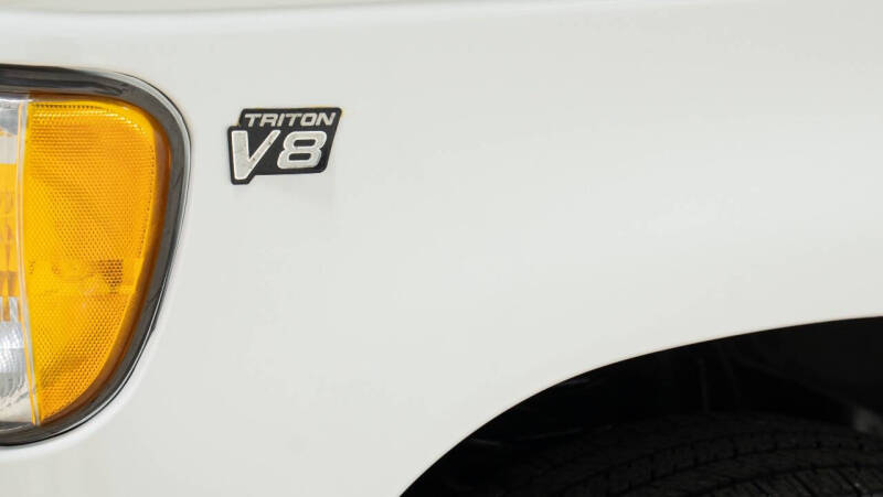 2001 Ford E-Series E-350 SD XLT