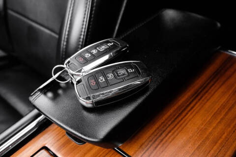 2019 Lincoln Navigator Select