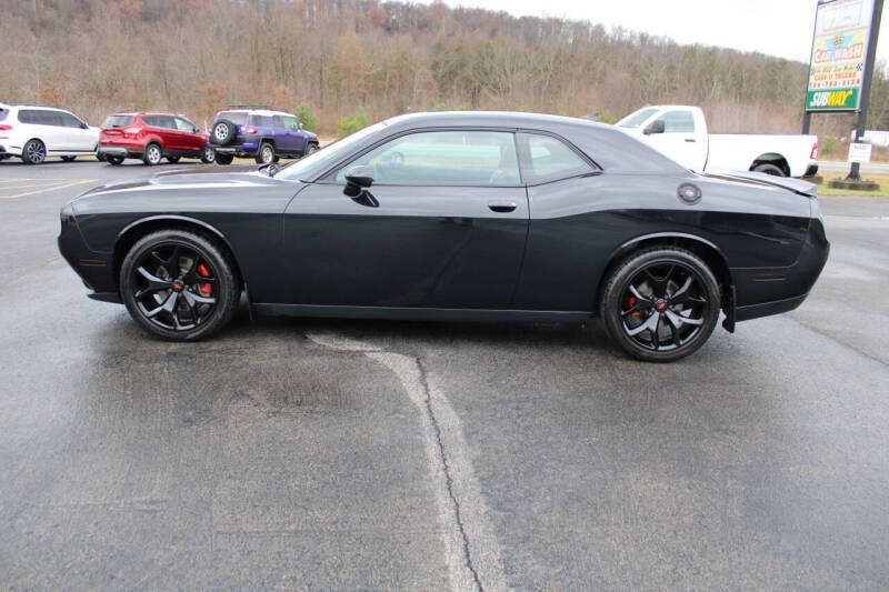 2015 Dodge Challenger SXT Plus
