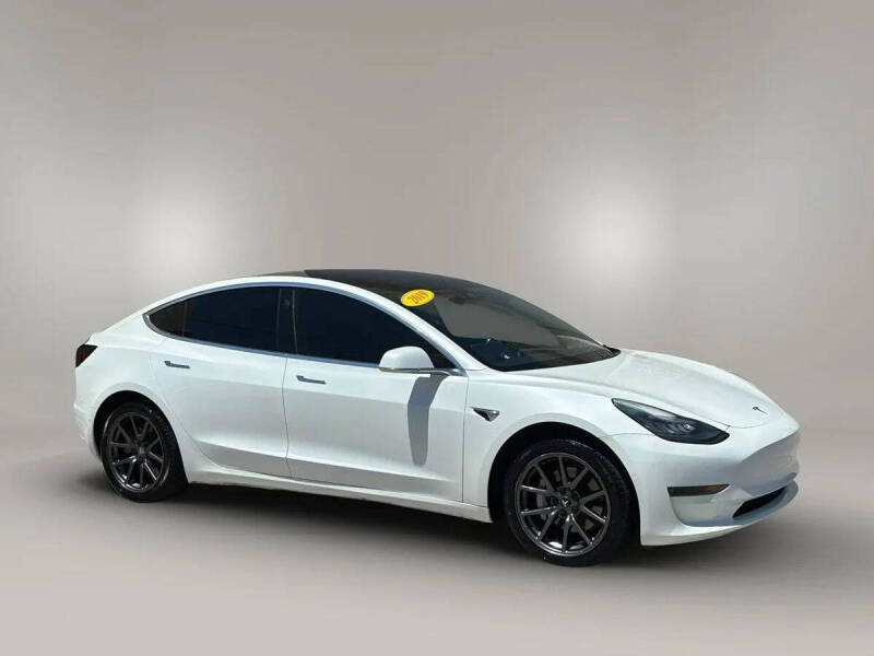 2019 Tesla Model 3 Standard Range Plus