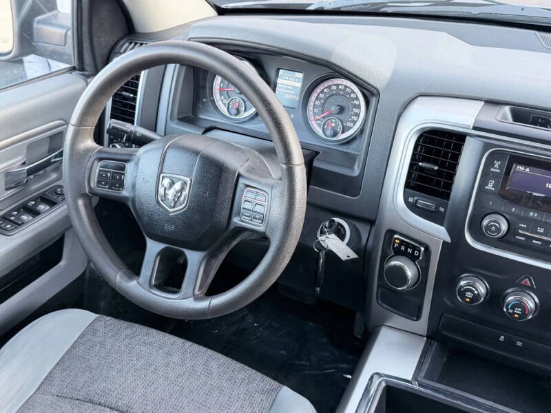 2013 RAM 1500 SLT