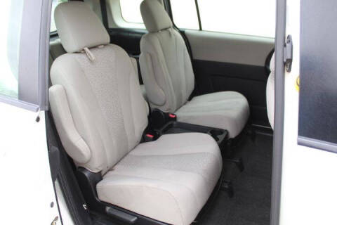 2012 Mazda MAZDA5 Sport