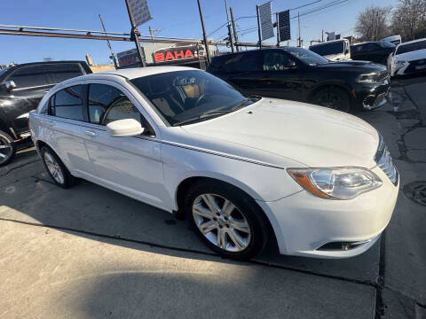 2013 Chrysler 200 Touring