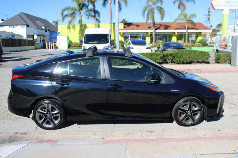 2022 Toyota Prius XLE