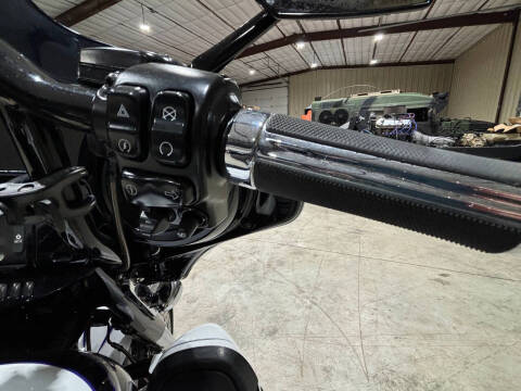 2016 Harley-Davidson Street Glide  Screaming Eagle