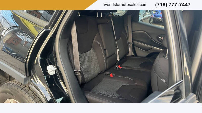 2020 Jeep Cherokee Latitude