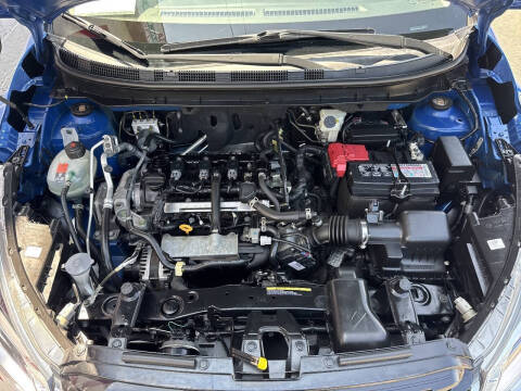 2022 Nissan Kicks SV