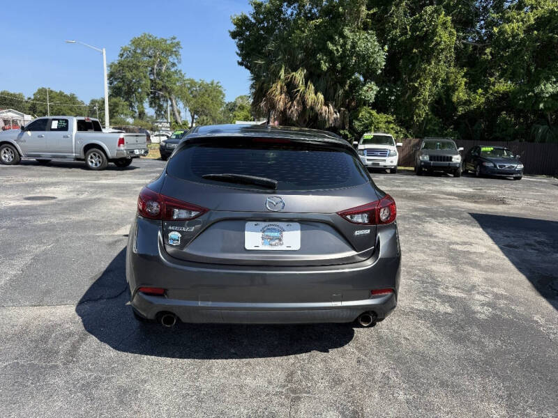 2018 Mazda MAZDA3 Touring
