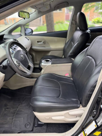 2014 Toyota Prius v