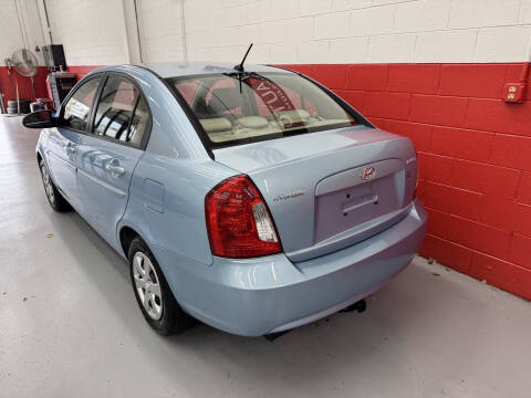 2009 Hyundai Accent GLS
