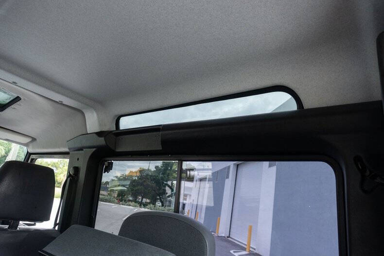 1991 Land Rover Defender