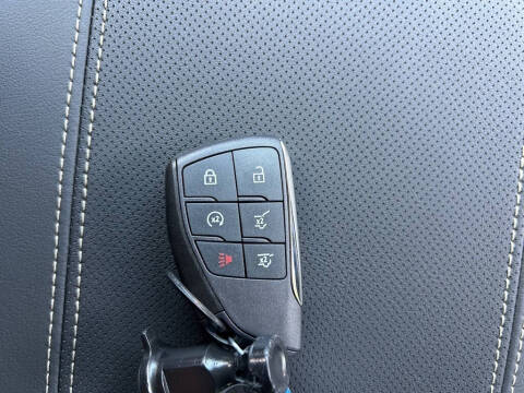 2025 GMC Yukon Elevation