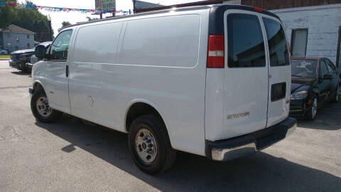 2018 GMC Savana 2500