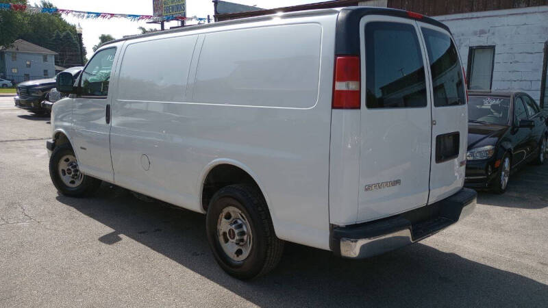 2018 GMC Savana 2500