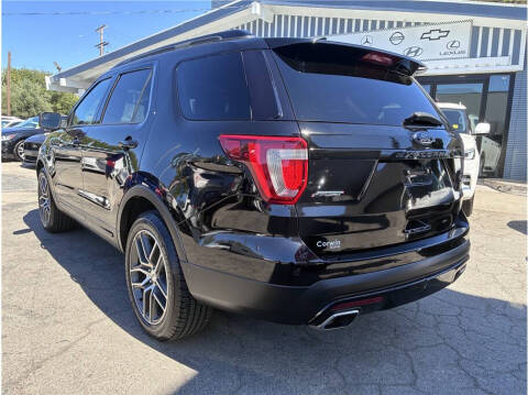 2017 Ford Explorer Sport