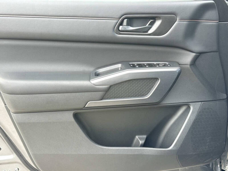 2024 Nissan Pathfinder Rock Creek