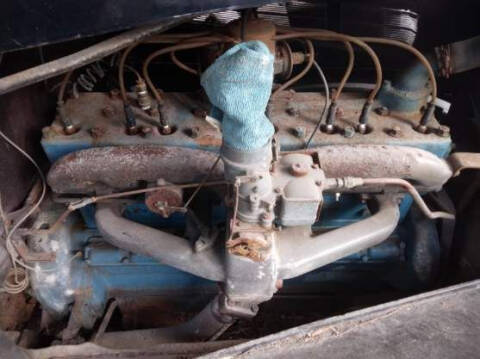 1937 Packard Super 8