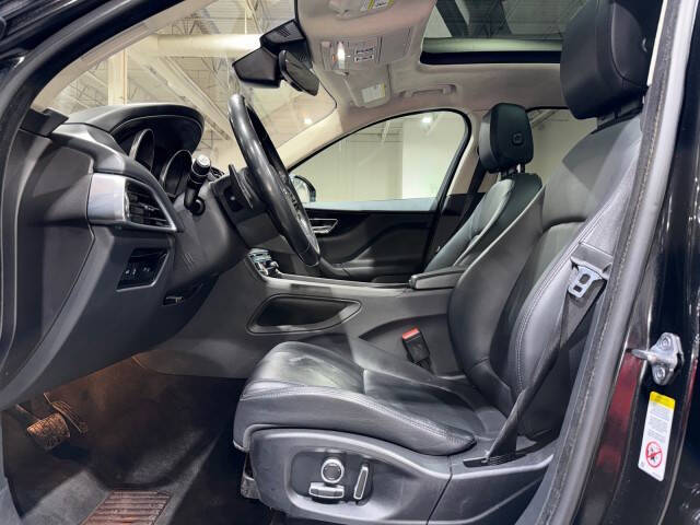 2020 Jaguar F-PACE 25t Premium