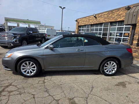 2012 Chrysler 200 Touring