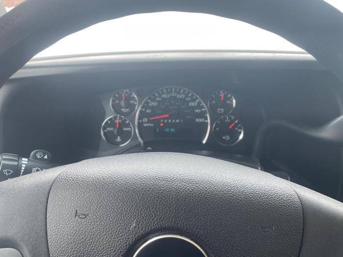 2017 Chevrolet Express 2500