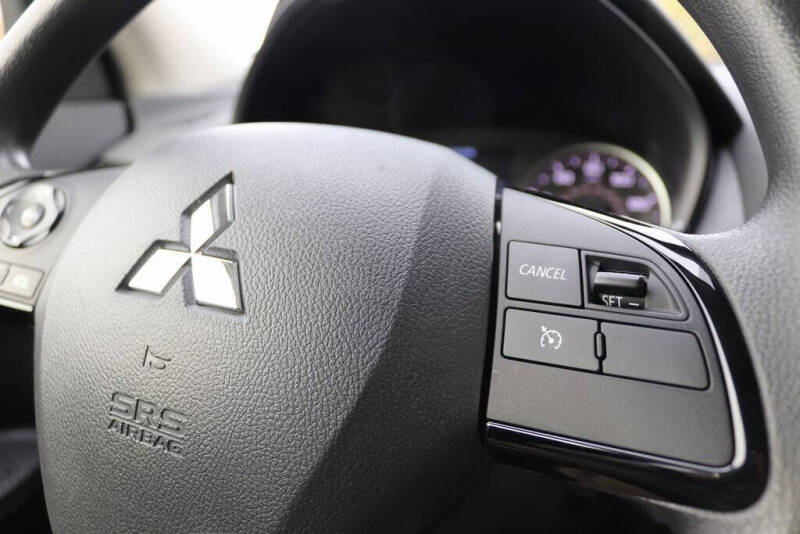 2024 Mitsubishi Eclipse Cross ES