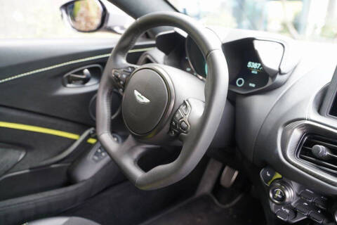 2020 Aston Martin Vantage