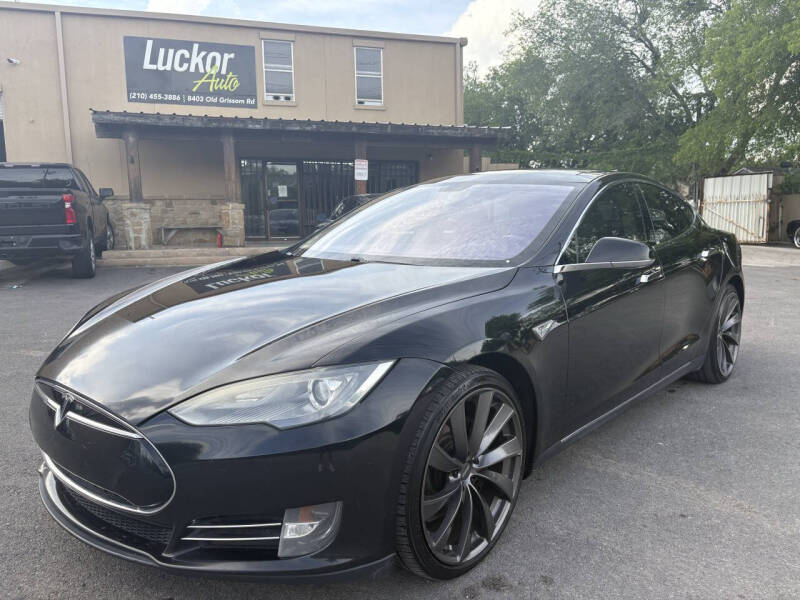 2013 Tesla Model S Performance
