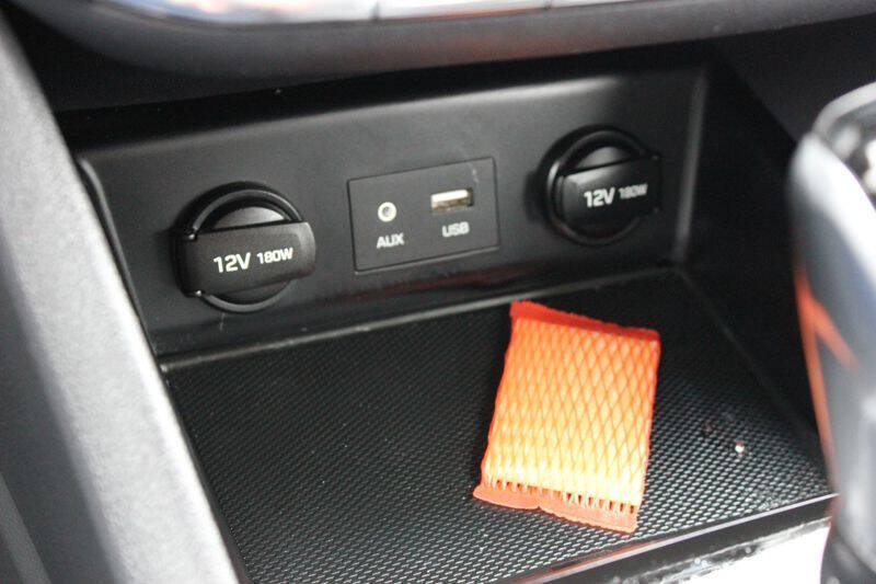 2018 Hyundai Ioniq Hybrid Blue