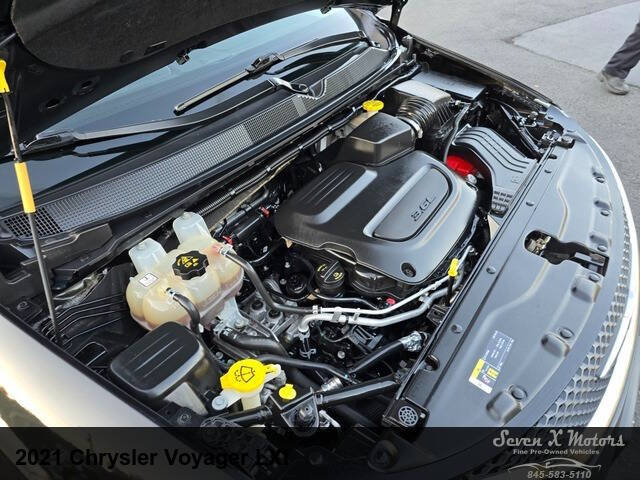 2021 Chrysler Voyager LXi