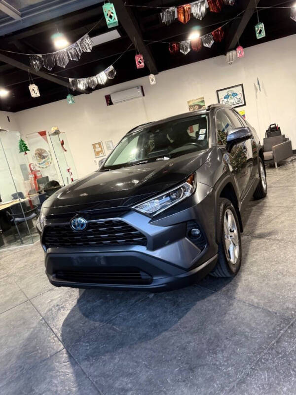 2021 Toyota RAV4 Hybrid XLE Premium